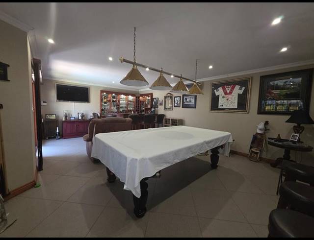 4 BEDROOM HOUSE FOR SALE IN SUNWARD PARK